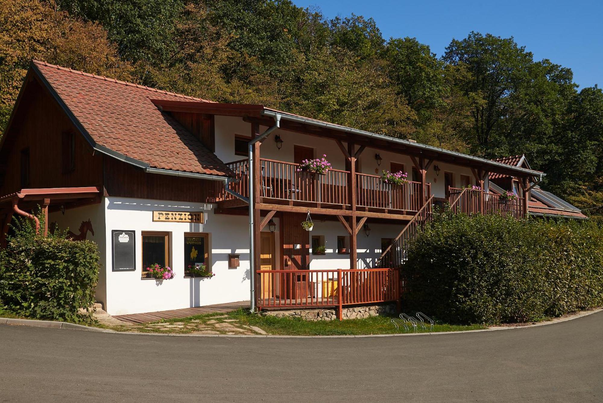 Penzion U Strakatého Koně Blansko Exterior foto